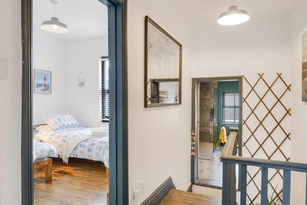 Stylish House W Free Parking Nr Exeter Centre Villa Buitenkant foto