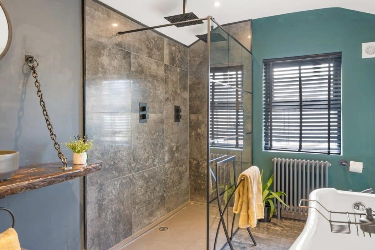 Stylish House W Free Parking Nr Exeter Centre Villa Buitenkant foto